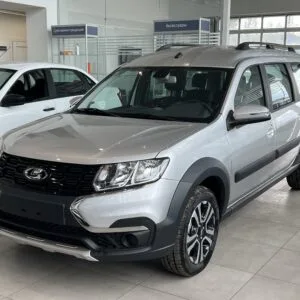 LADA (ВАЗ) Largus Драйв I Рестайлинг, универсал, цвет белый — 1 967 000 ₽