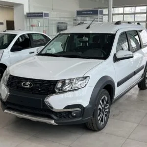 LADA (ВАЗ) Largus Драйв I Рестайлинг, универсал, цвет белый — 1 947 000 ₽