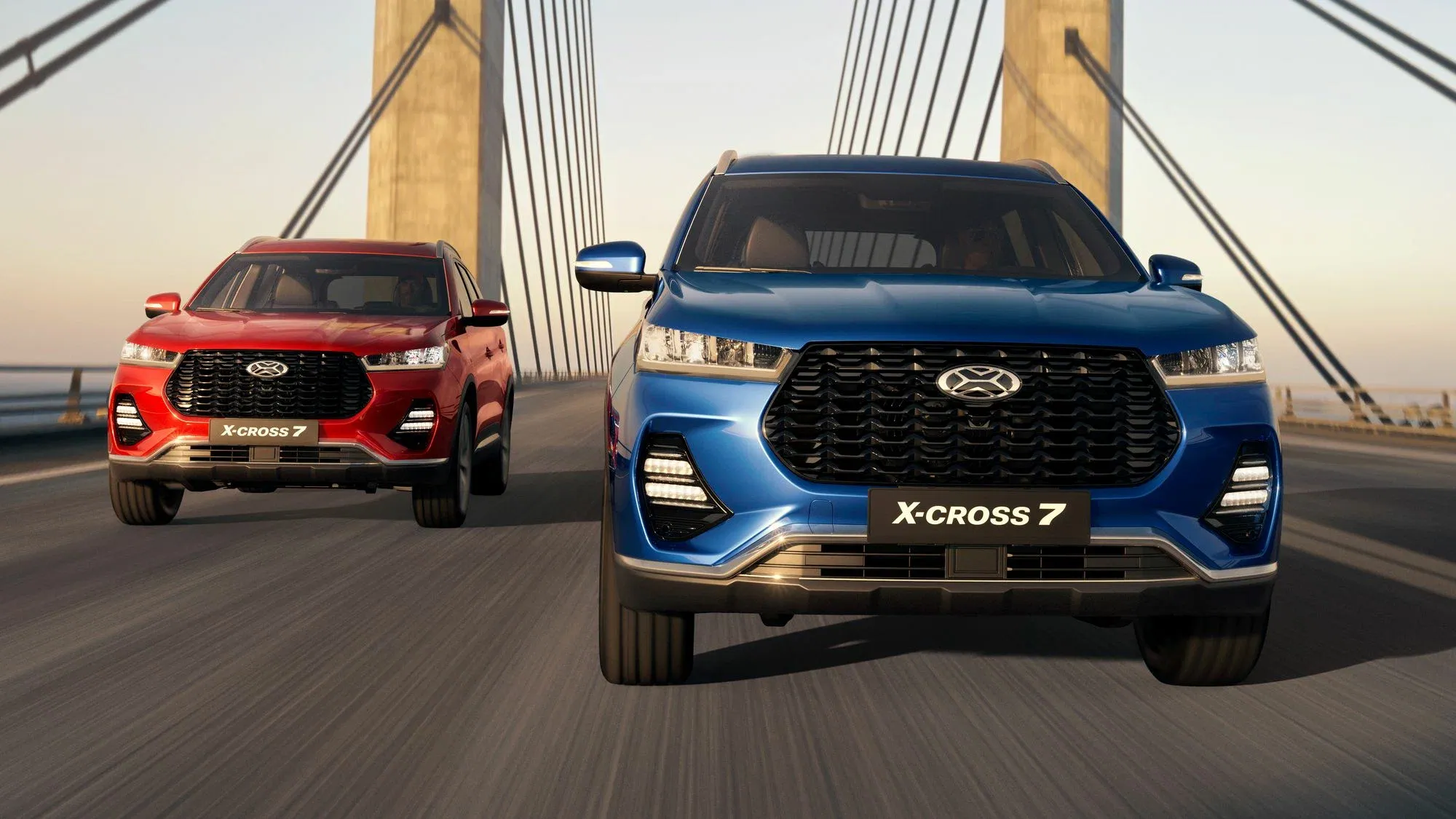 XCITE X-Cross 7 и Chery Tiggo 7 Pro: сравнение кроссоверов