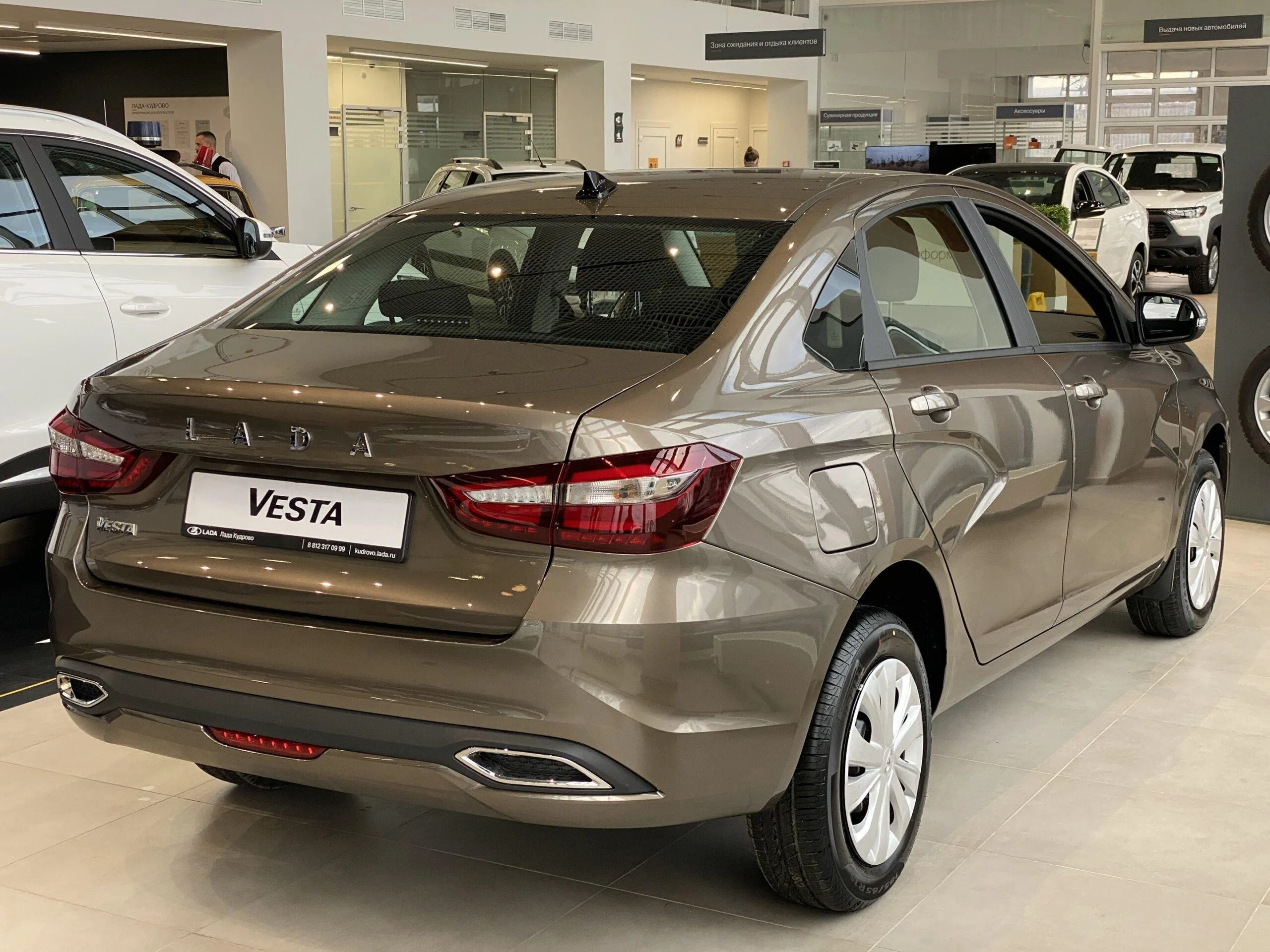 LADA (ВАЗ) Vesta Драйв I Рестайлинг (NG), седан, цвет коричневый — 1 875 000 ₽ — изображение 5
