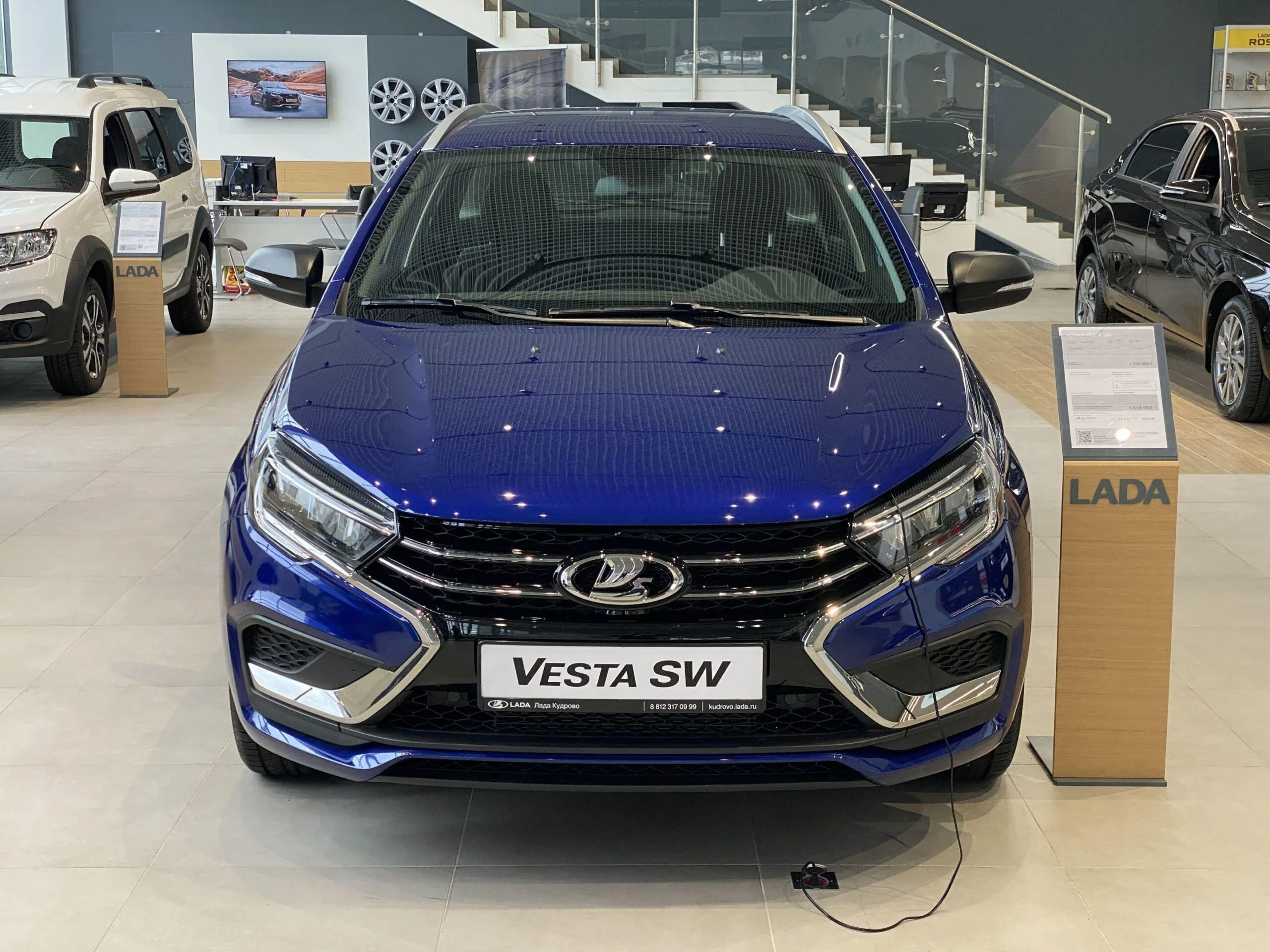LADA (ВАЗ) Vesta Практик I Рестайлинг (NG), универсал, цвет синий — 1 885 000 ₽ — изображение 2